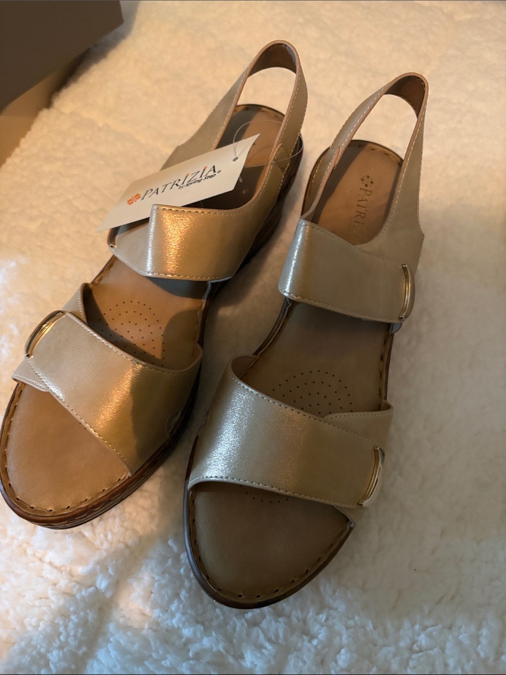 Patricia Gold Leather Slingback Sandals